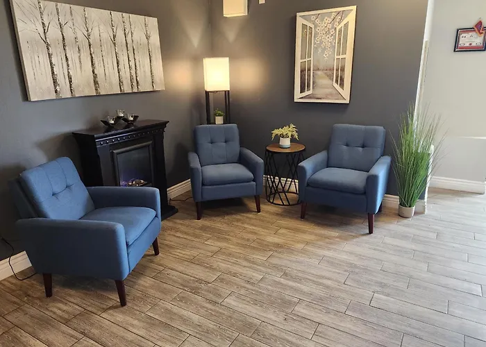 Newfound Inn & Suites